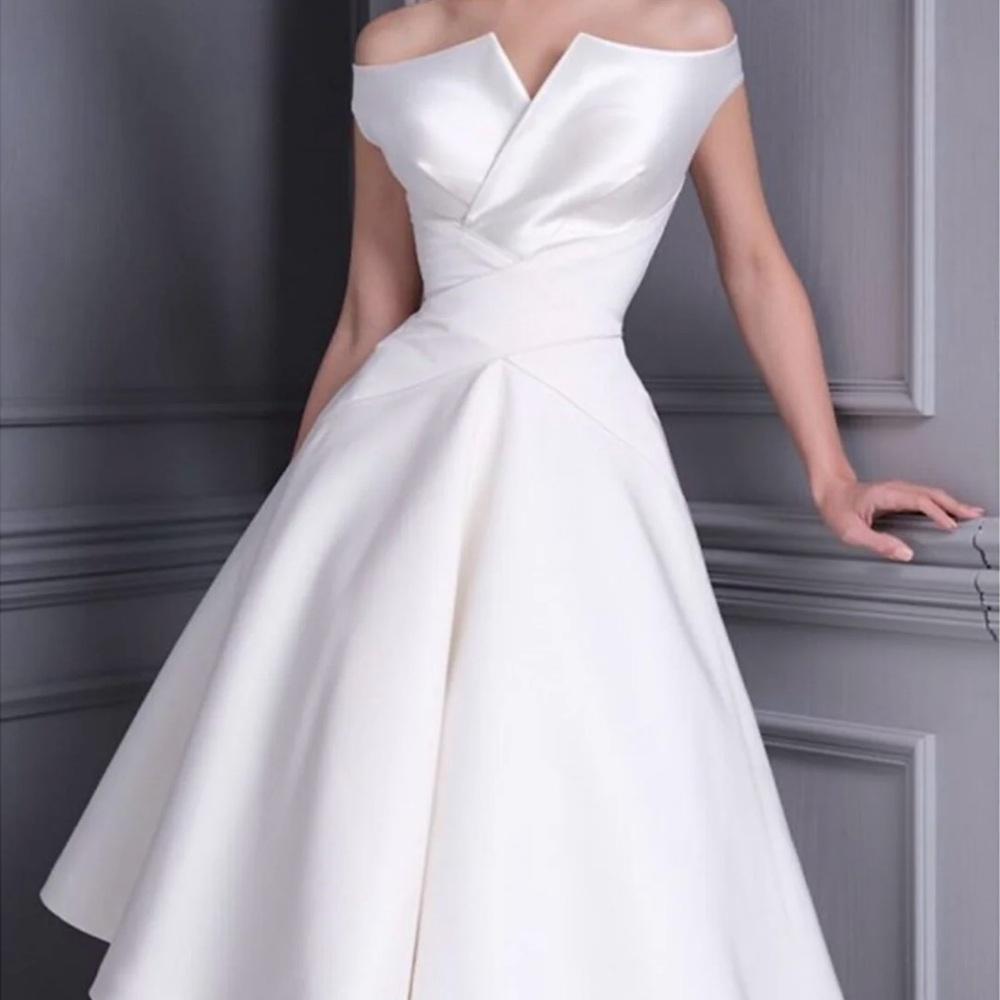 Chic White Strapless Dress